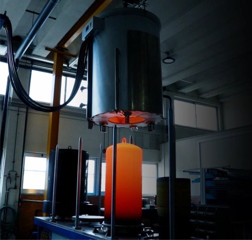 Continuamos a trabalhar duro